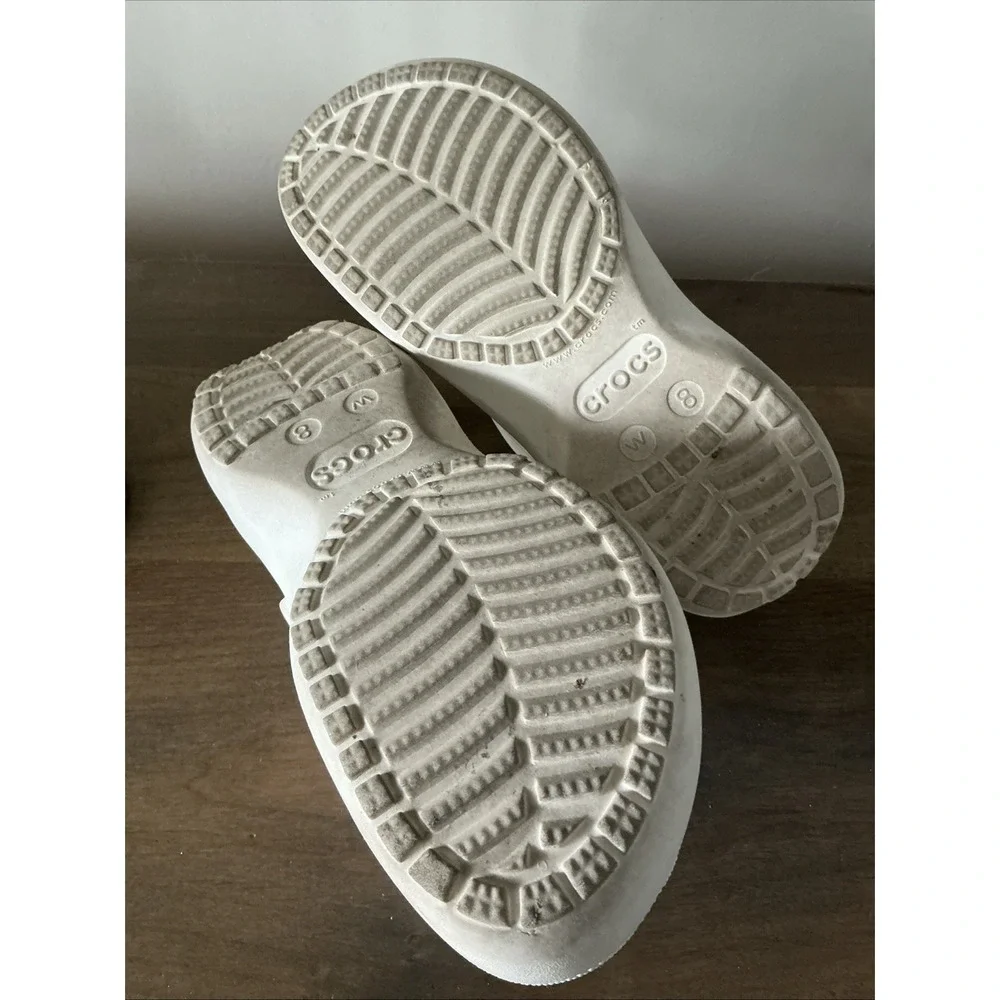 Crocs STOMP PLATFORM CLOGS White Shoes -  Size 8 Iconic Comfort Disney Charms